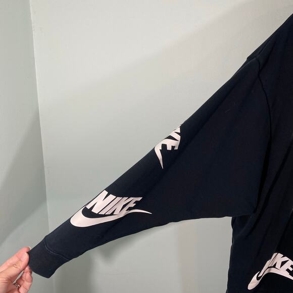 Nike Sportwear Club NSW Crew Futura Toss Black Graphics Sweatshirt Size S - Picture 5 of 9